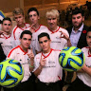 Meet your Posher, Anfo